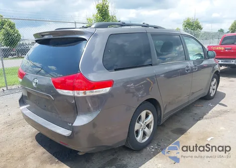 2014 Toyota Sienna Le V6 8 Passenger из США, поврежденный, VIN 5TDKK3DC3ES435091